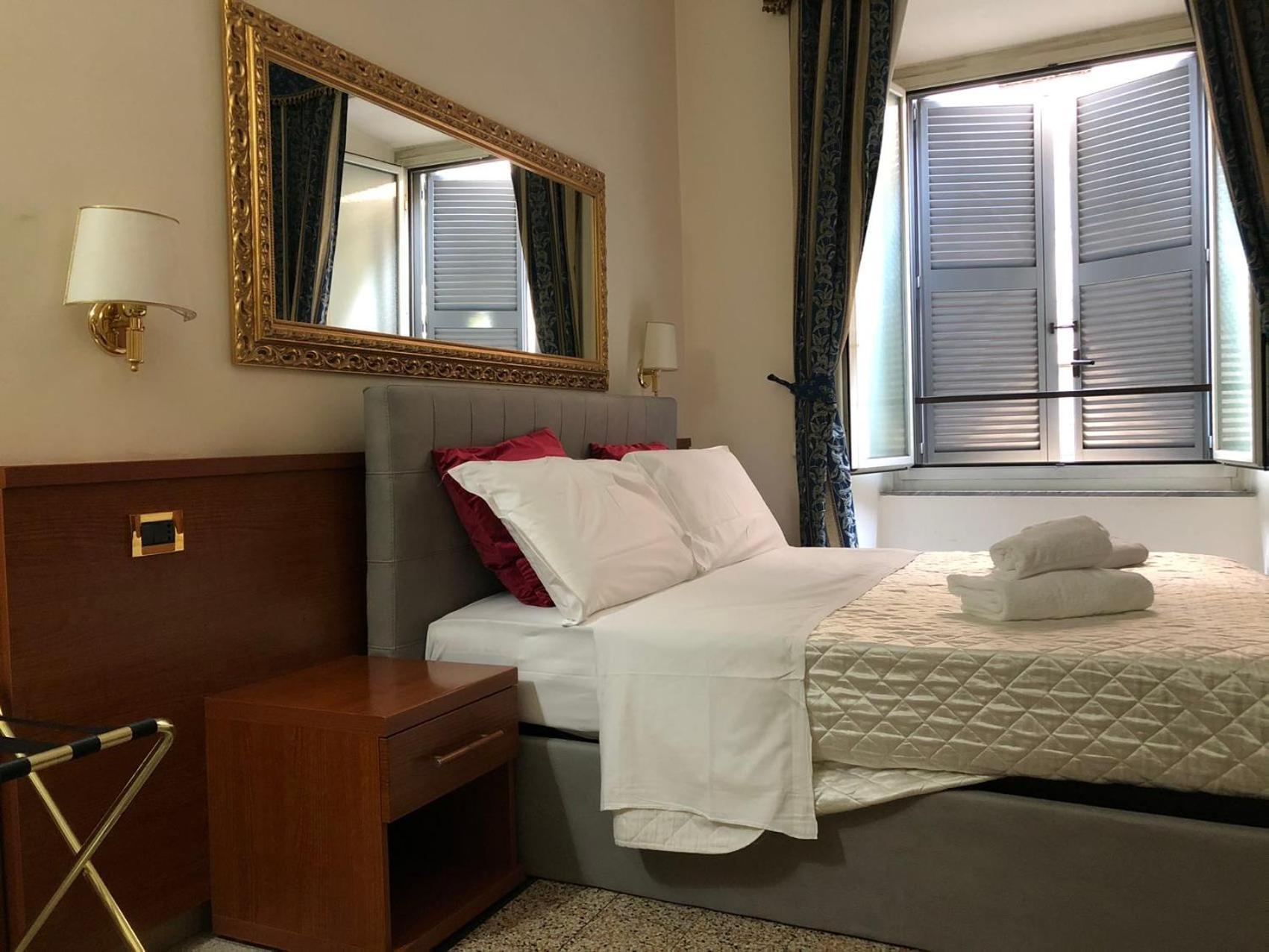 A Rosmini Suites ローマ エクステリア 写真