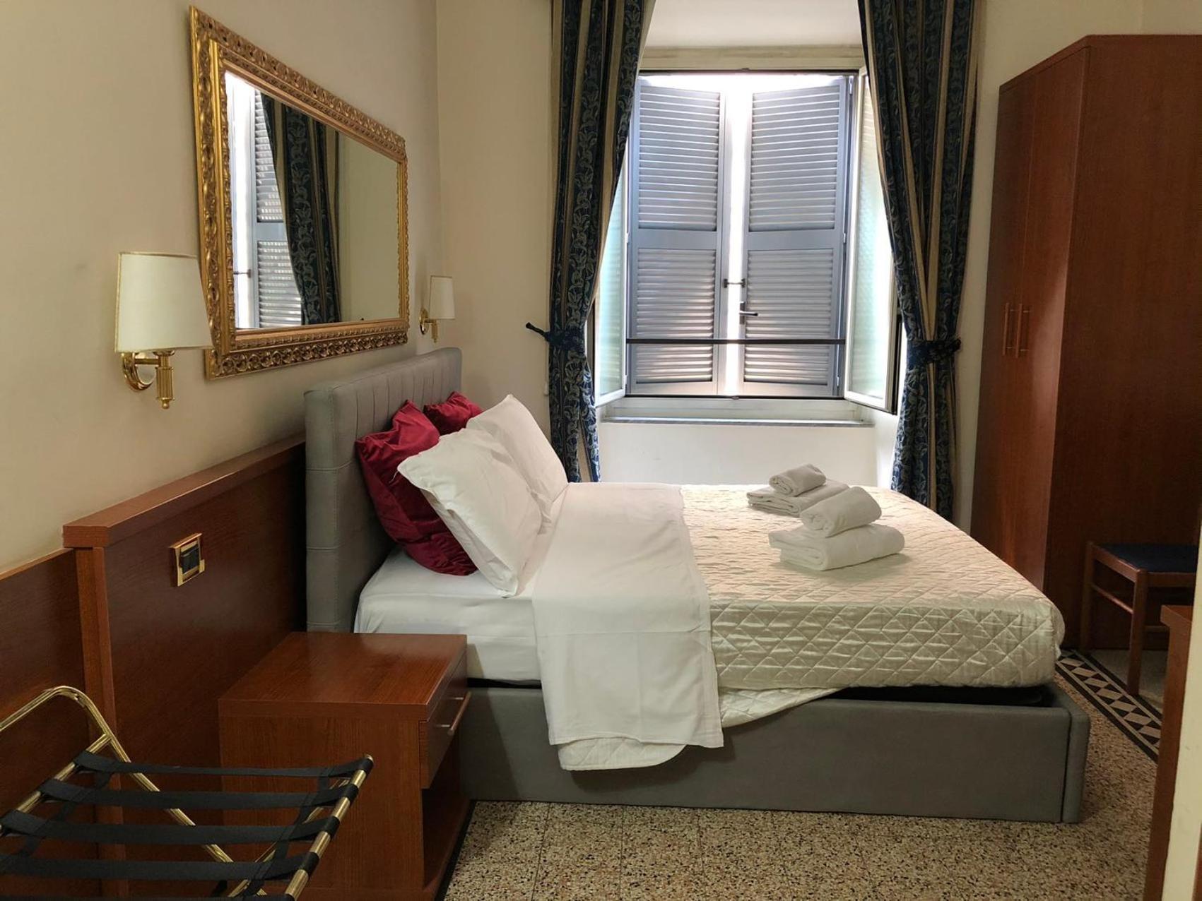A Rosmini Suites ローマ エクステリア 写真